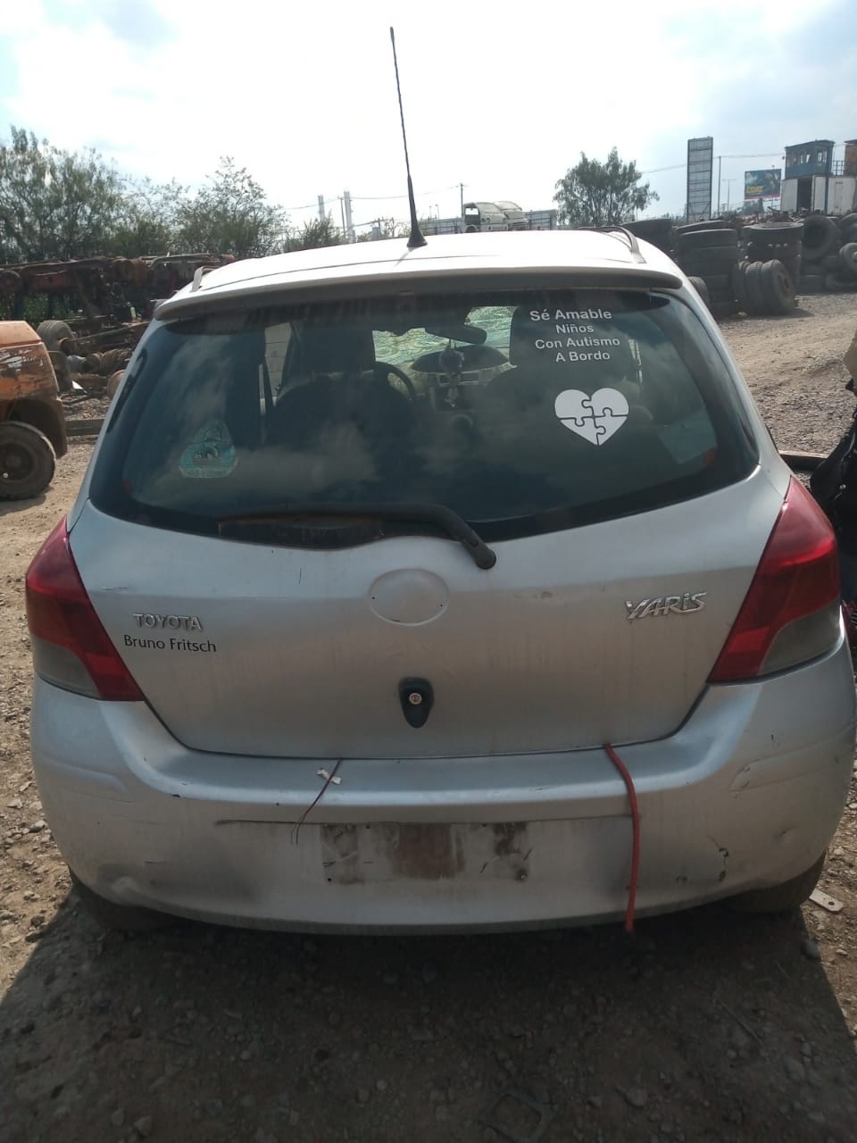  Toyota YARIS 2010    EN DESARME
